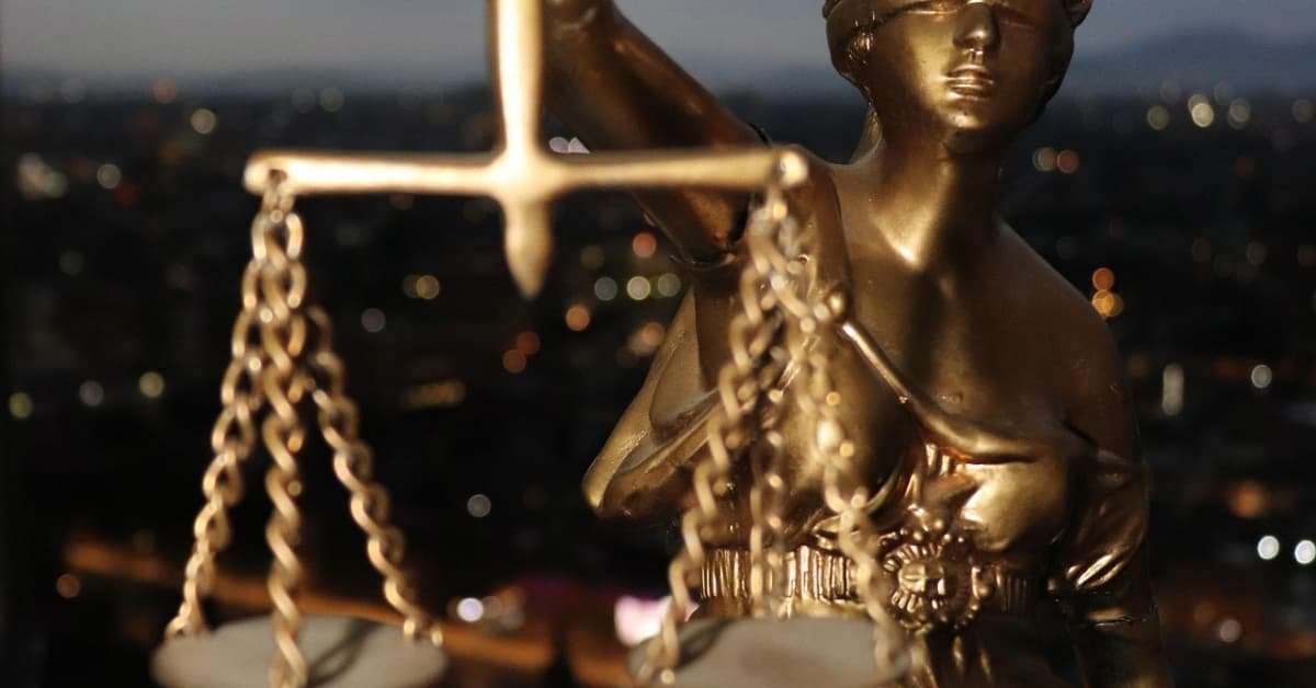 El ordenamiento jurídico es la arquitectura basíca de la justicia