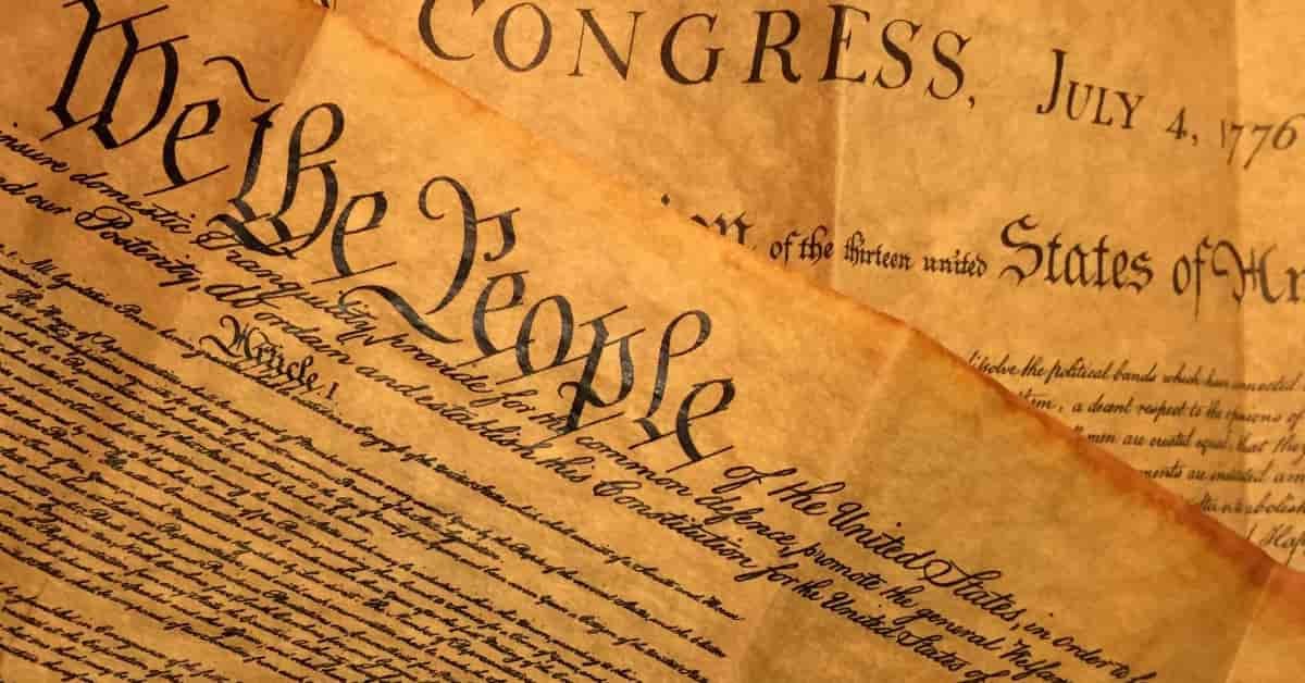 La Constitución es considerada la norma suprema