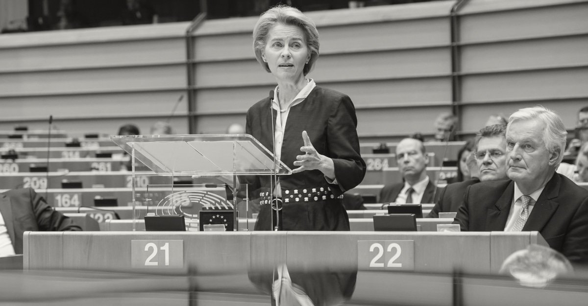 La política es algo que nos afecta en el día a día. La política como definición es la gestión de lo escaso