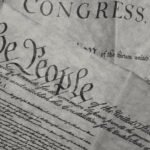 La Constitución de un país puede ser considerada la norma base para establecer el sistema político